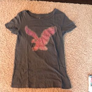 American Eagle tee shirt